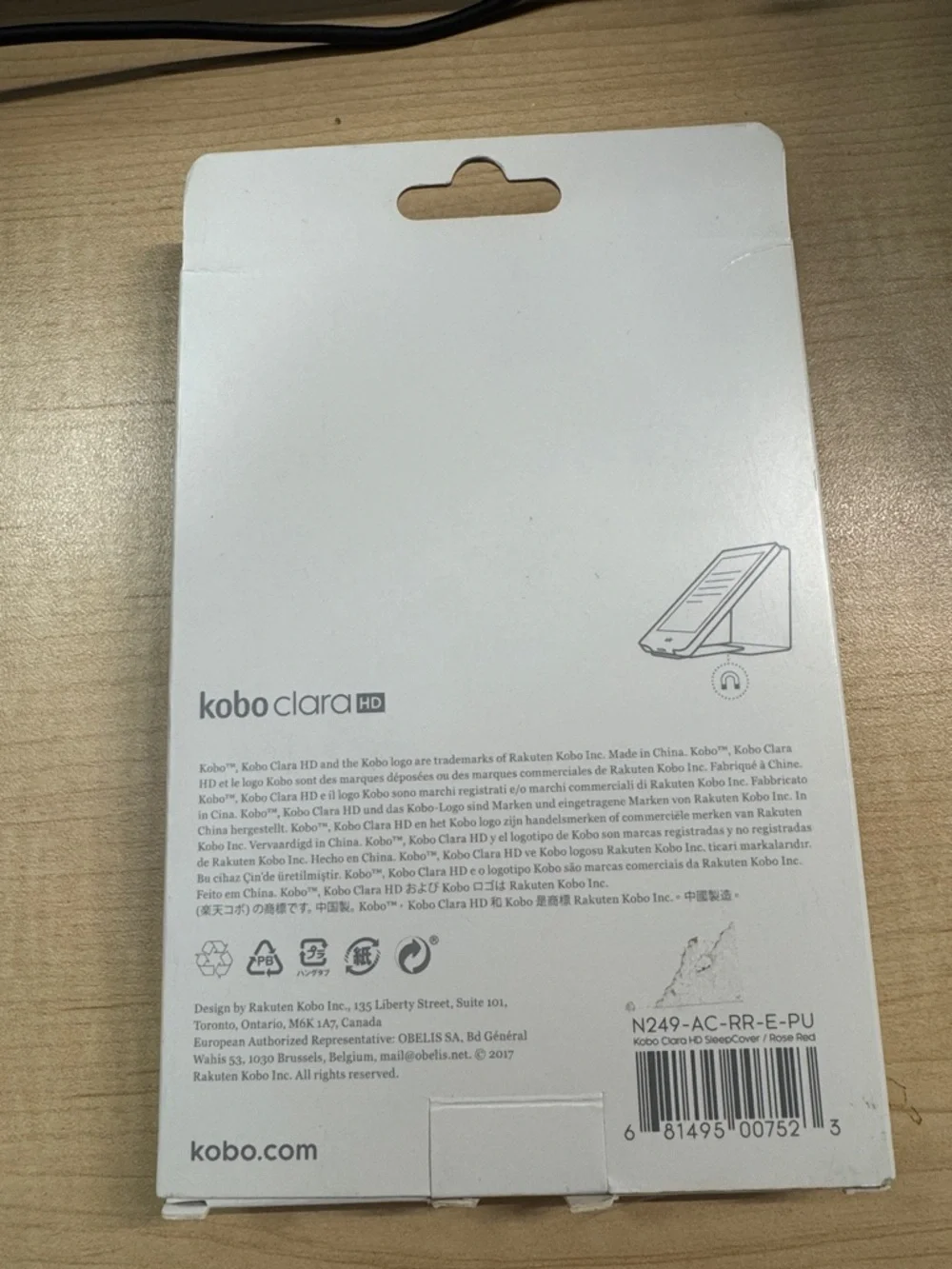 Red SleepCover for eBook Reader - Picture 2 of 4